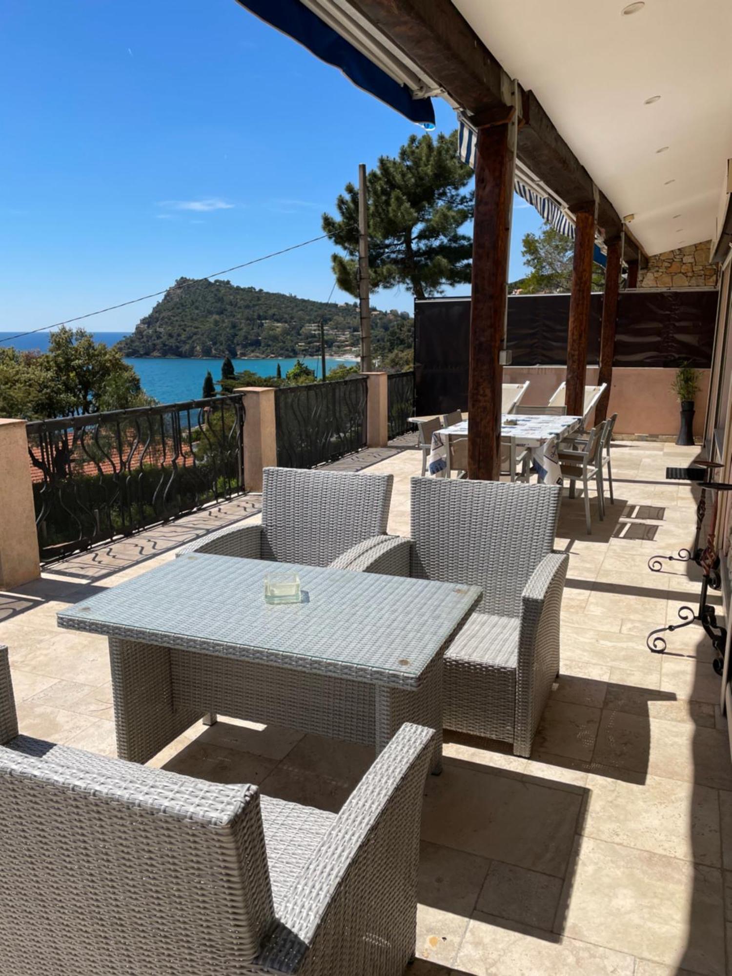 Residence Le Golfe Bleu Rayol-Canadel-sur-Mer Exterior photo